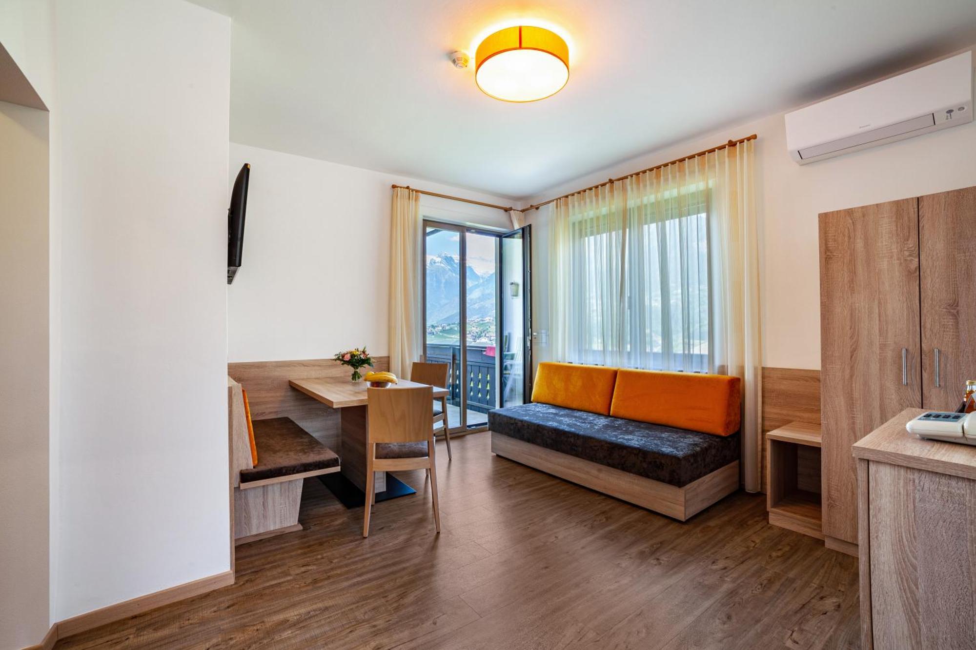 Hotel-Garni Appartement Gartenheim 思科纳 外观 照片
