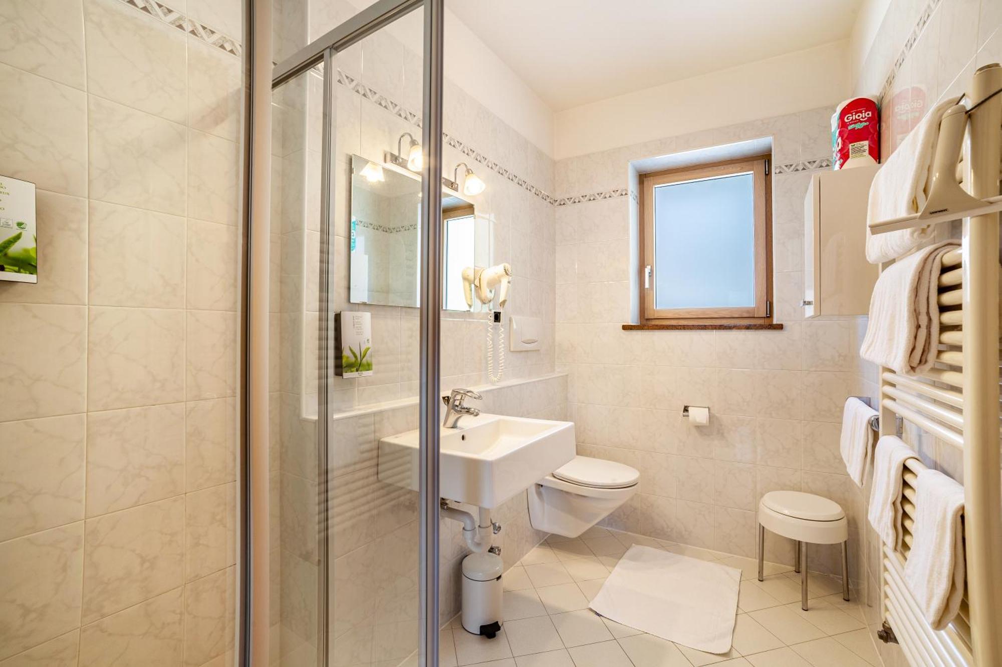 Hotel-Garni Appartement Gartenheim 思科纳 外观 照片